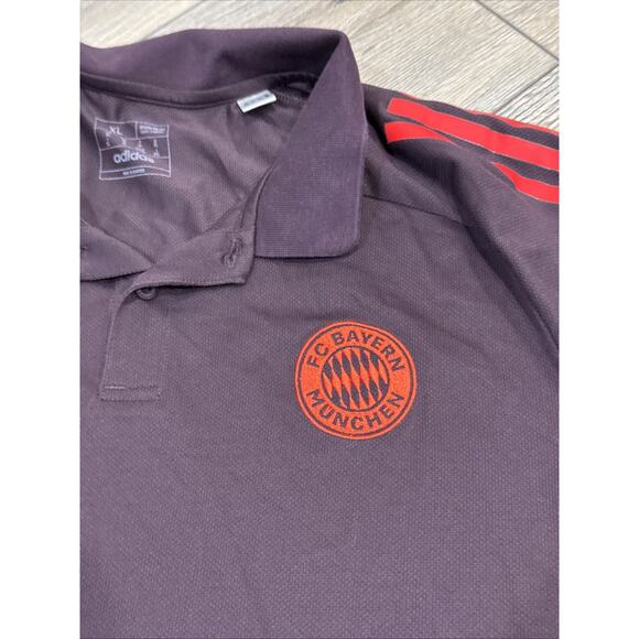 FC Bayern Munich Adidas 24/25 Polo Shirt Soccer Football NWOT jersey Germany XL - Picture 2 of 8